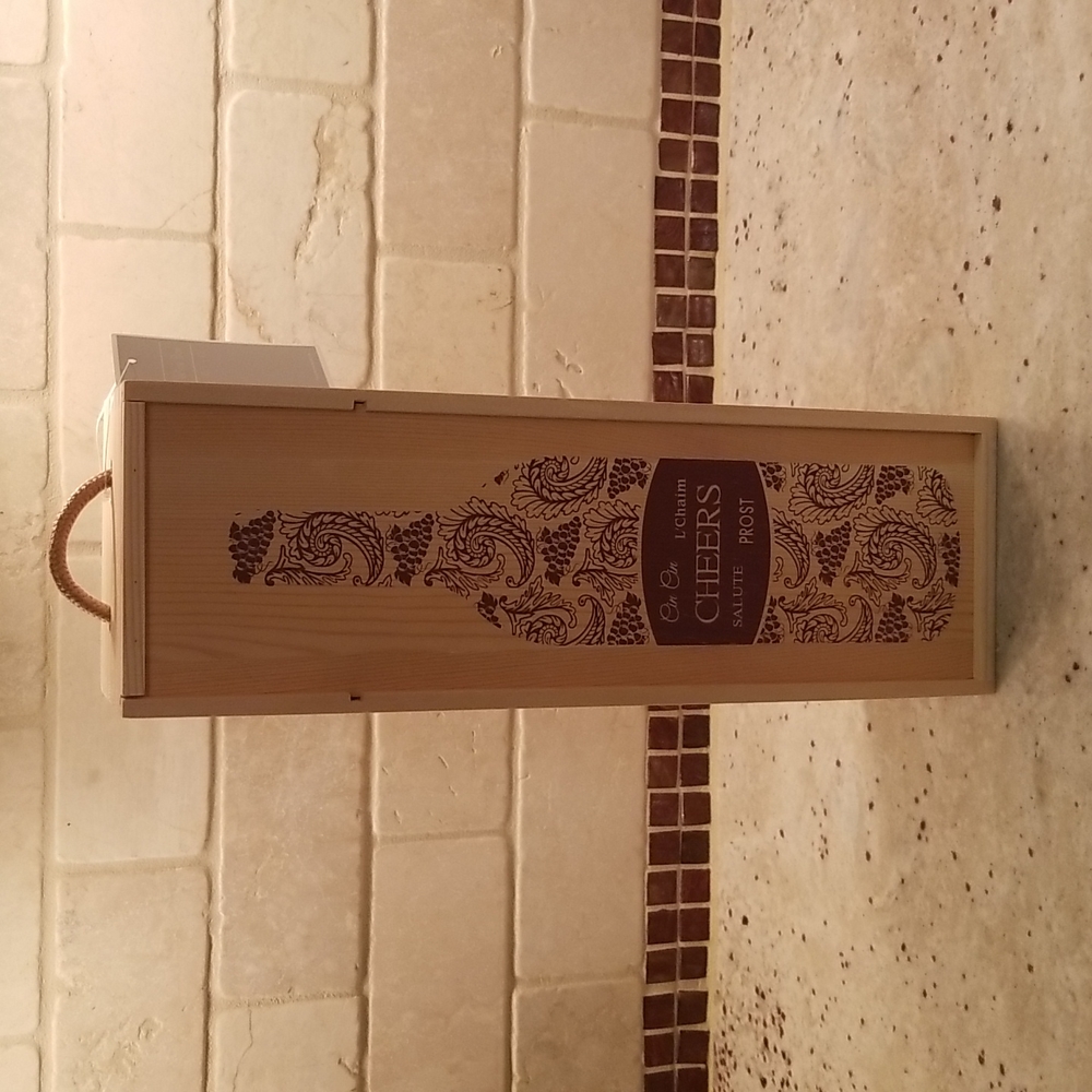 Things Remembered Wood Wine Box